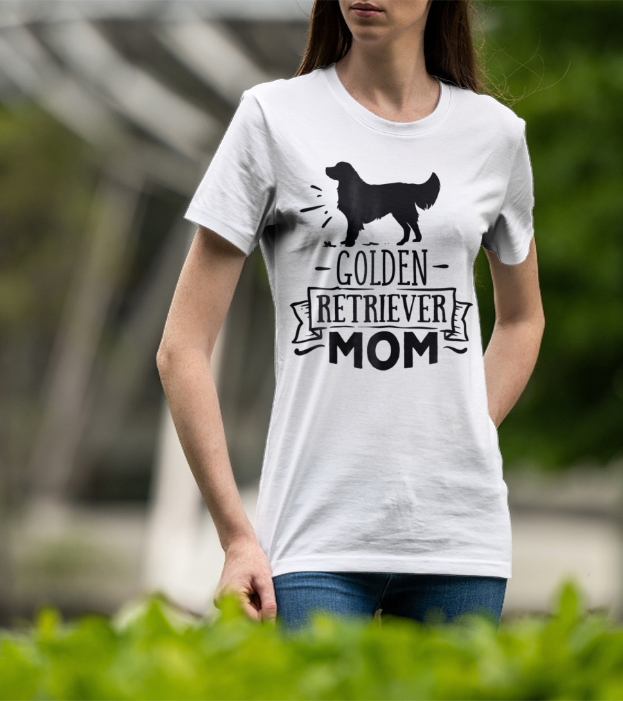 Golden Retriever Mom Puppy Mother Love Dog T-Shirt
