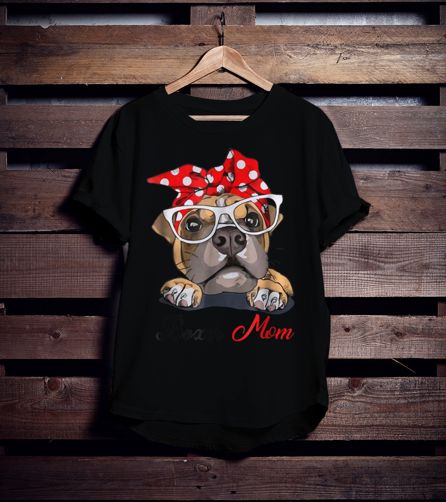 Boxer Mom Funny Boxer Dog With Glasses And Red Polka Dot Bandana T-Shirt