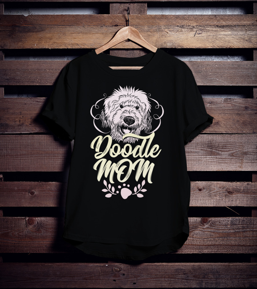 Doodle Mom Goldendoodle Labradoodle Paw Print Cute T-Shirt