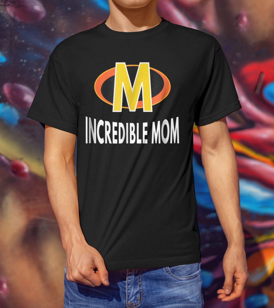 Incredible Mom Bold Text Superhero Icon M T-Shirt