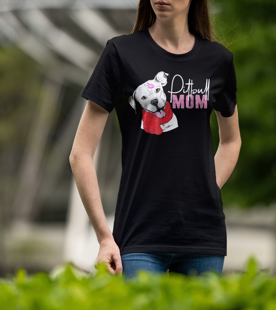 Pitbull Mom Pittie With Kissed Face And Red Scarf T-Shirt