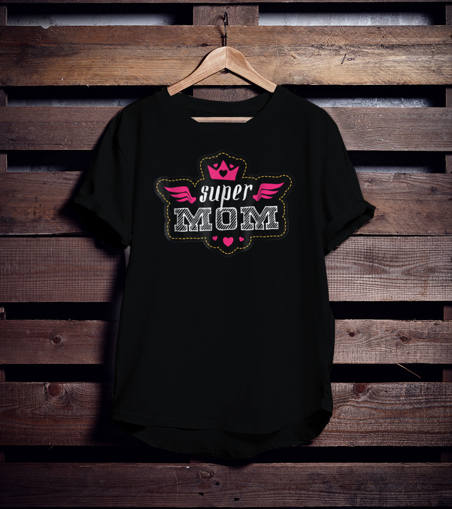Super Mom Crown Wings Hearts T-Shirt