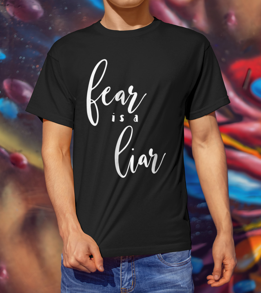 Christian Mom Fear Is A Liar T-Shirt
