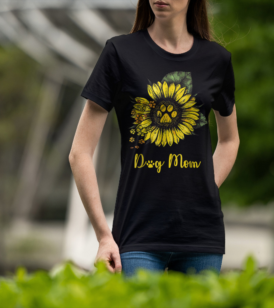 Dog Mom Paw Print Sunflower Blossom T-Shirt