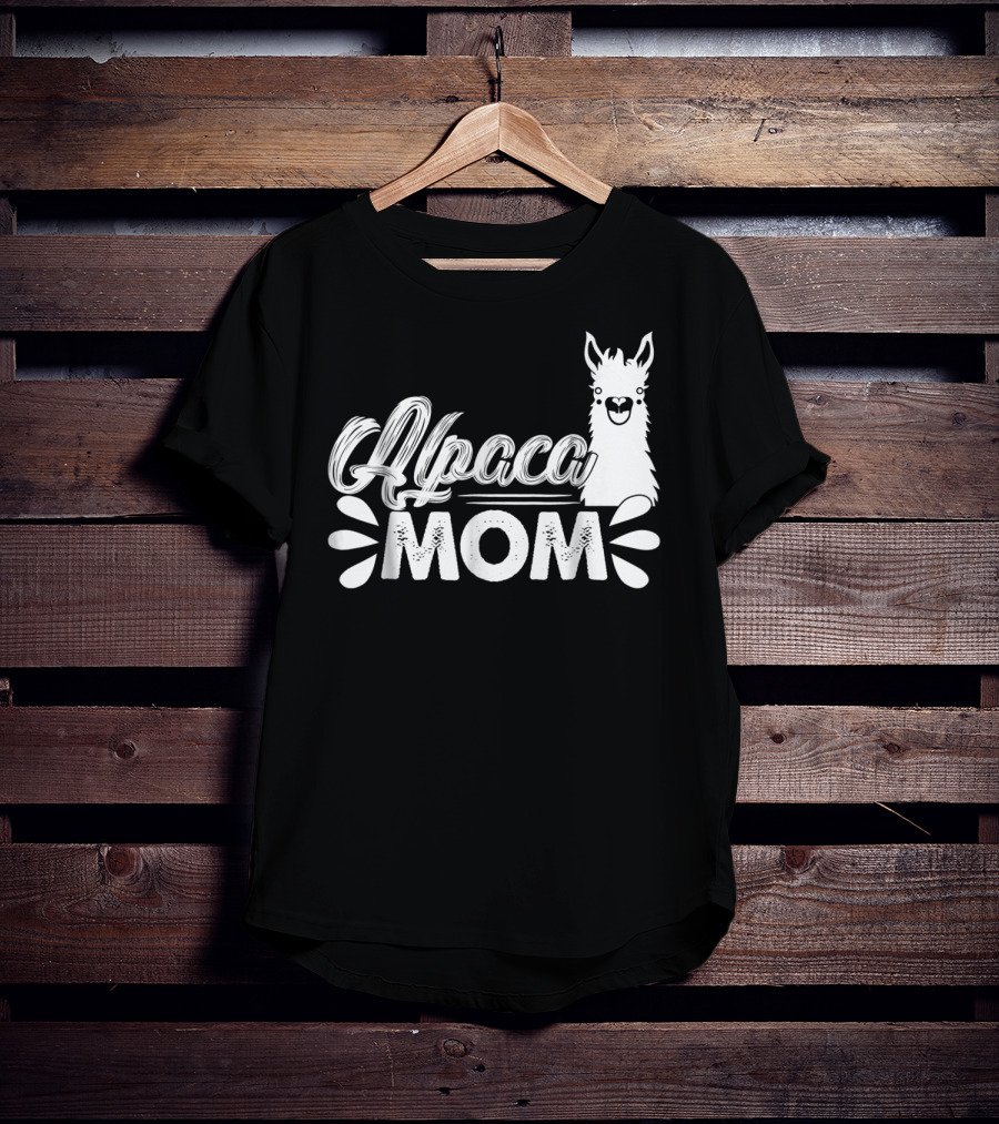 Alpaca Mom Cute Animal T-Shirt