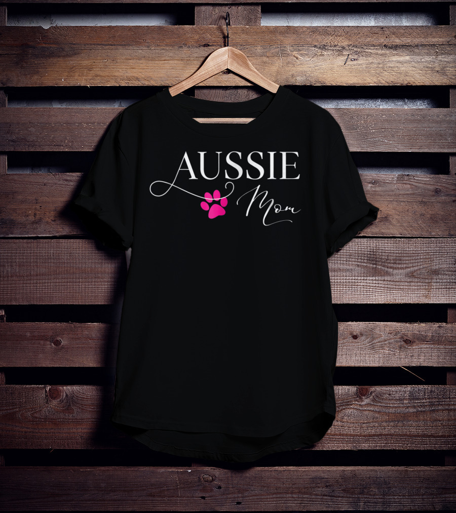 Aussie Mom With Pink Paw Print For Australian Shepherd Lovers T-Shirt
