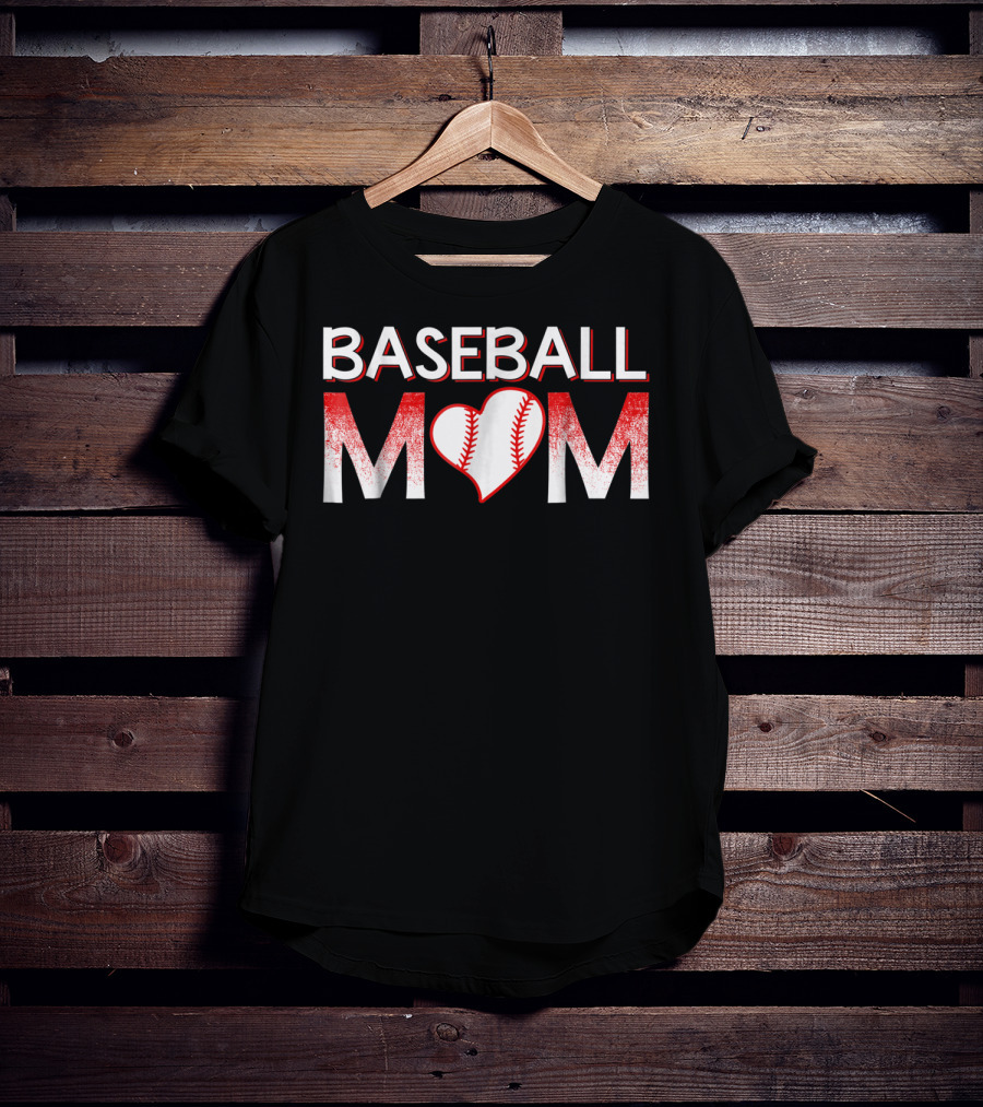 Baseball Mom Love Baseball Player Heart T-Shirt