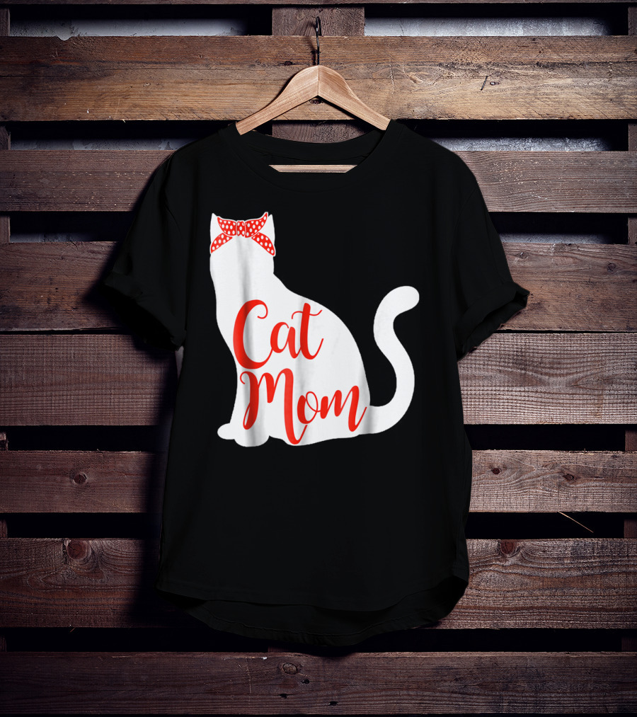 Cat Mom Cute Cat Owner Lover With Red Bow T-Shirt