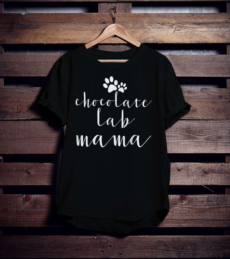 Chocolate Lab Mama Paw Print T-Shirt