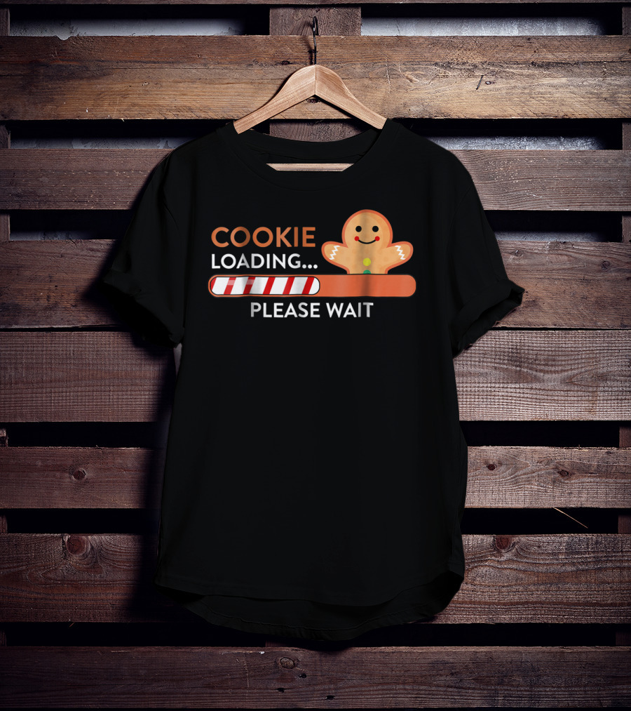 Cookie Loading Please Wait Christmas Funny Pregnant Mom Gingerbread Holiday T-Shirt