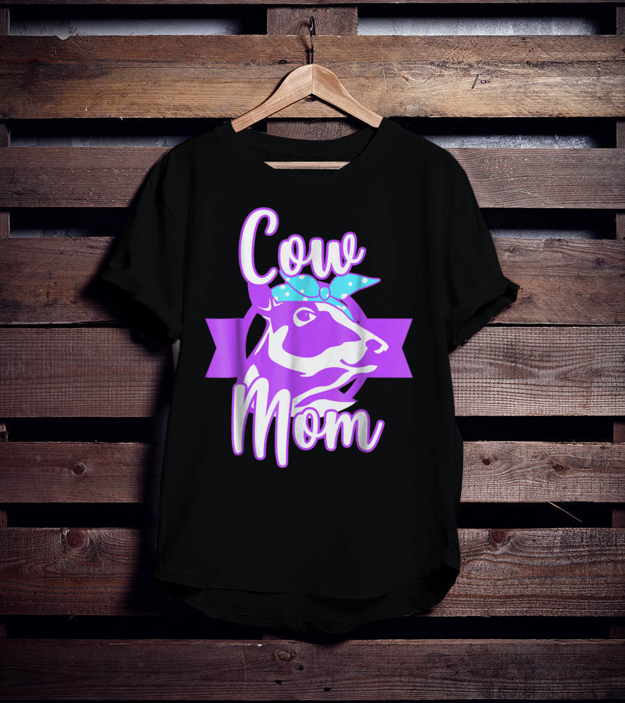 Cow Mom Crazy Cow Lady Dairy Farmer T-Shirt