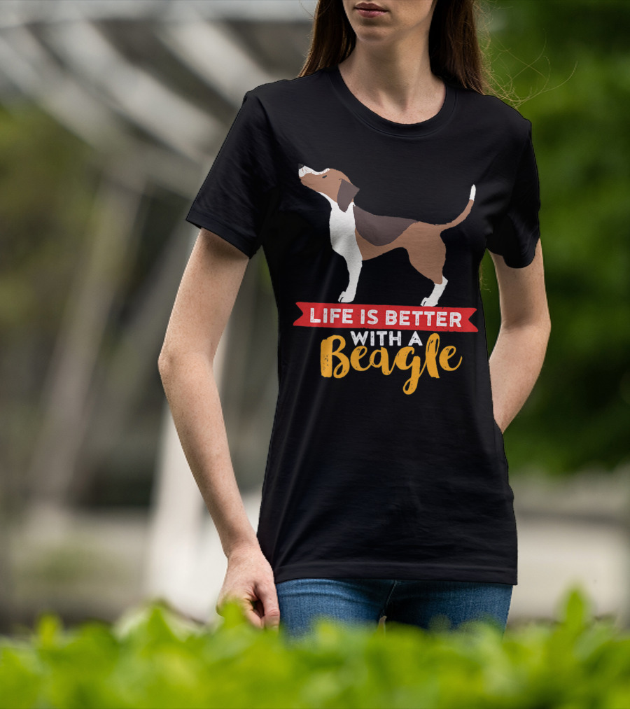 Life Is Better With A Beagle For Puppy Owner Mom And Dad T-Shirt