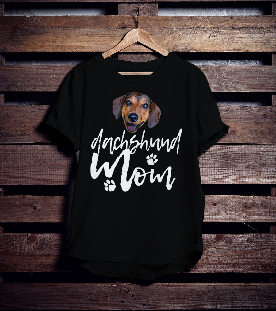 Dachshund Mom Cute Dog Face Paw Prints T-Shirt