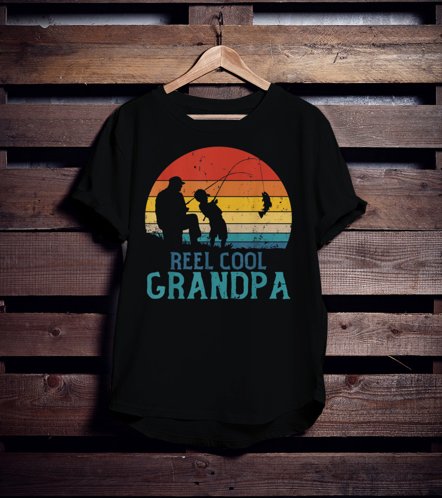 Reel Cool Grandpa Fishing Father's Day Grandfather Retro Sunset T-Shirt