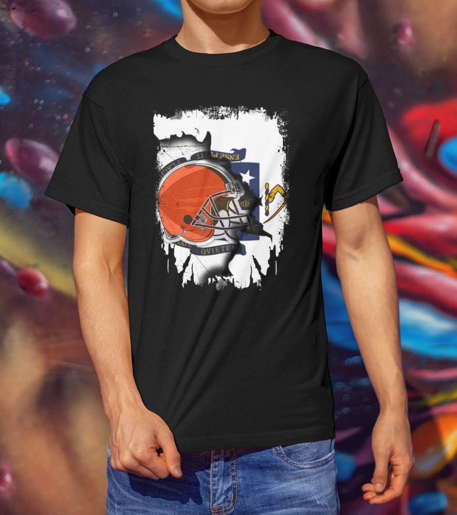 Massachusetts Unites With Cleveland Browns Helmet And State Flag T-Shirt