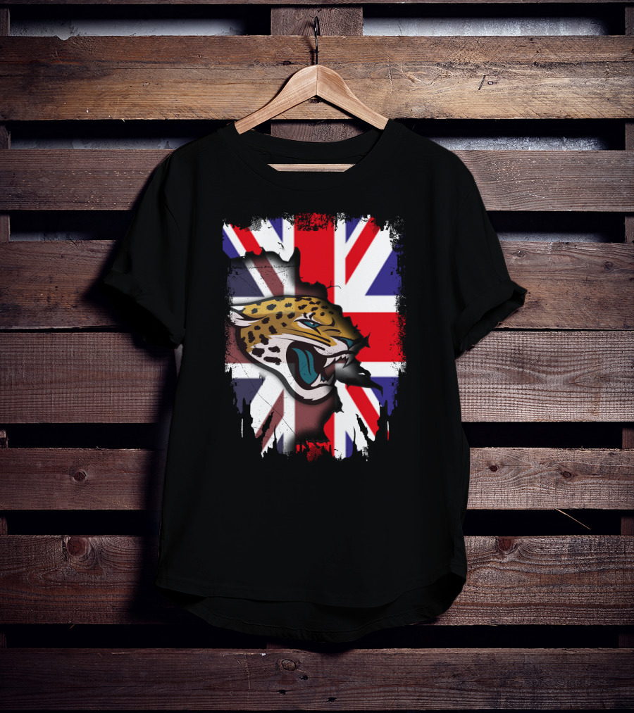 United Kingdom Union Jack Flag With Fierce Jaguar Face T-Shirt