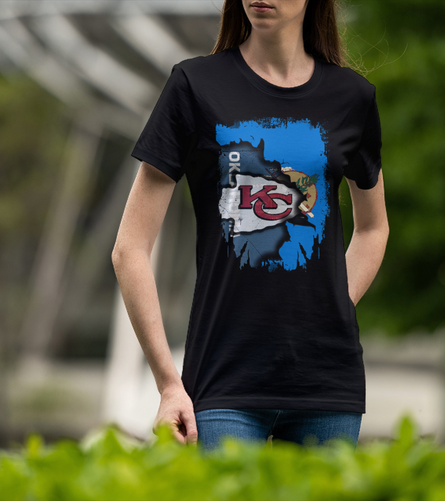 Oklahoma Chiefs Unity KC Logo With State Flag T-Shirt