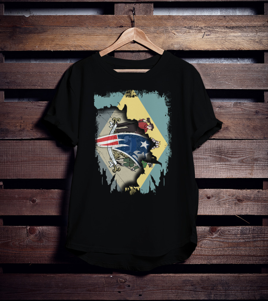 Delaware Flag With Ripped American Patriot Crest T-Shirt