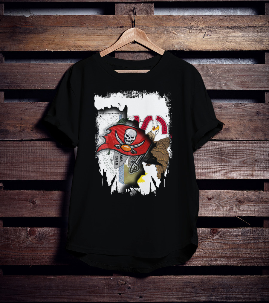 Union Illinois With Buccaneers Flag And Eagle 1868 Elements T-Shirt