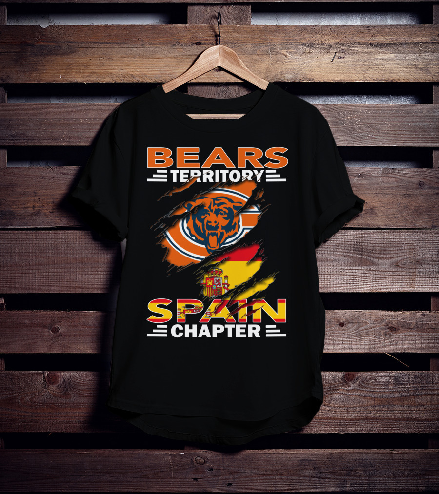 Bears Territory Spain Chapter Chicago Bears Flag T-Shirt