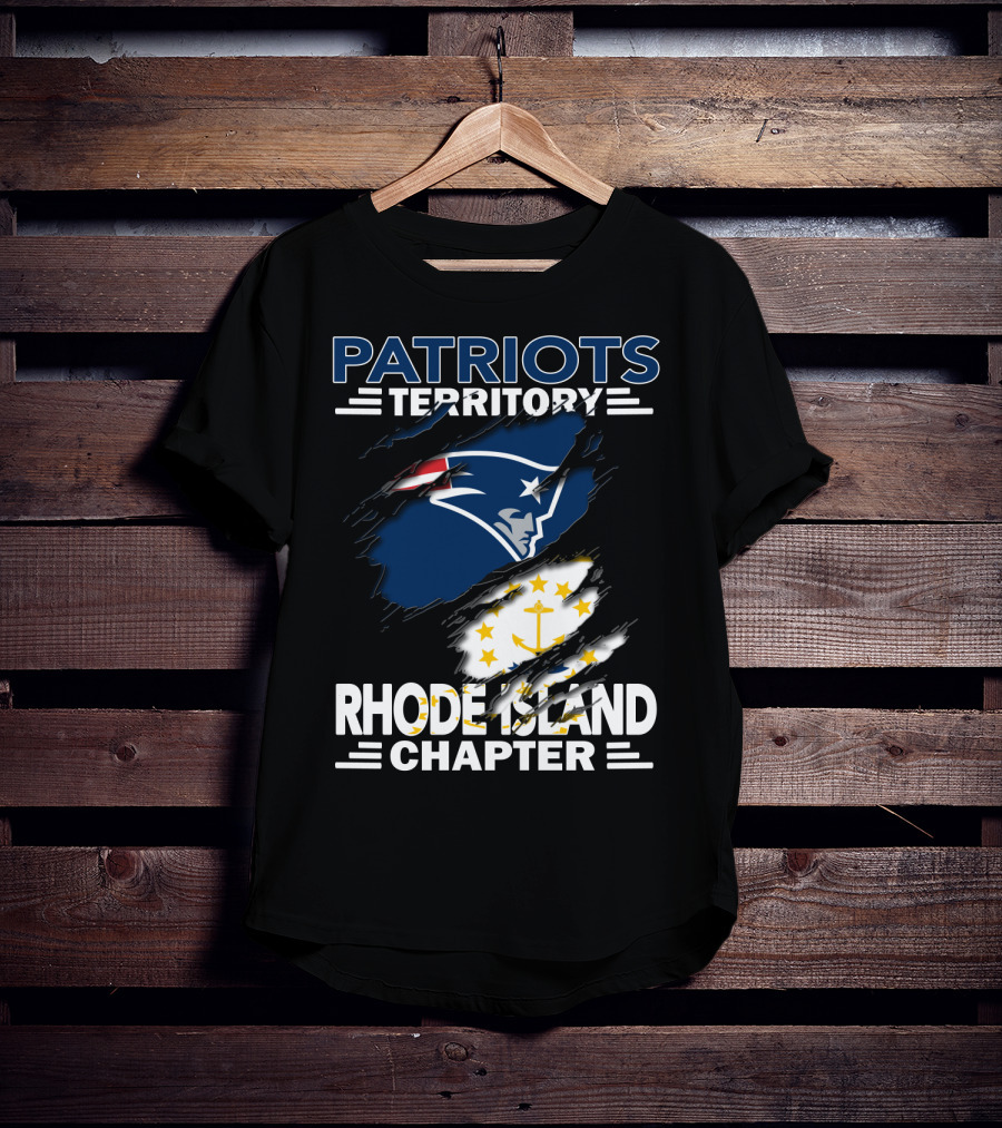 Patriots Territory Rhode Island Chapter Patriots Logo And Rhode Island Flag Elements T-Shirt