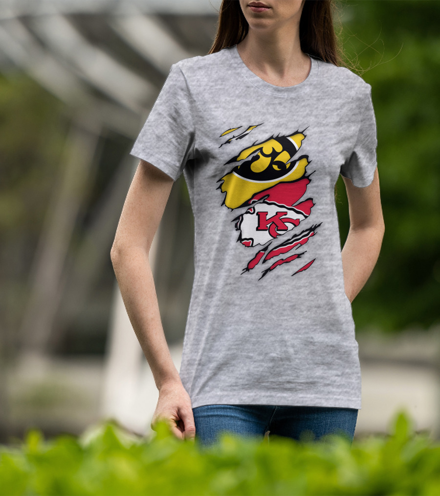 Iowa Hawkeyes Kansas City Chiefs Torn Claw Marks T-Shirt