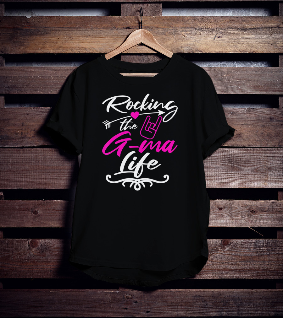 Rocking The G Ma Life Grandma Rock Hand Gesture Heart Arrow T-Shirt