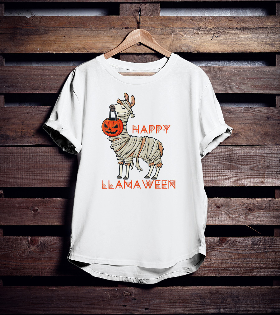 Happy Llamaween Halloween Llama Holding Pumpkin T-Shirt