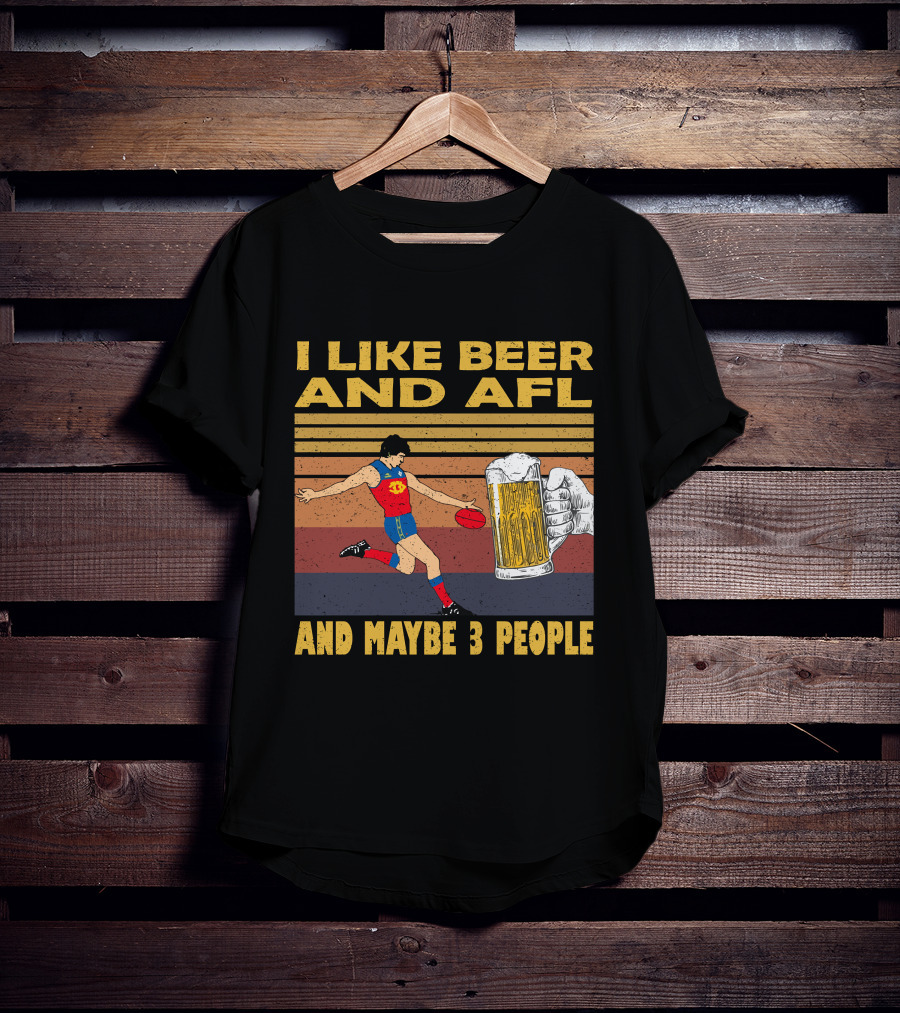 I Like Beer And AFL Maybe 3 People Retro Player And Beer Mug T-Shirt