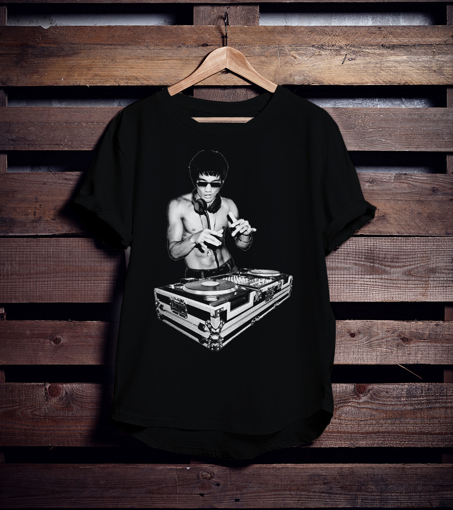 Bruce Lee Mixing Vinyl DJ Decks T-Shirt
