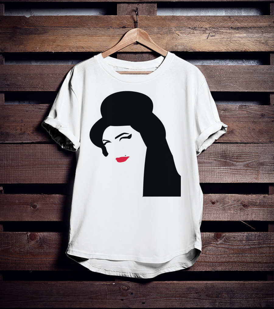 Amy Winehouse Iconic T-Shirt