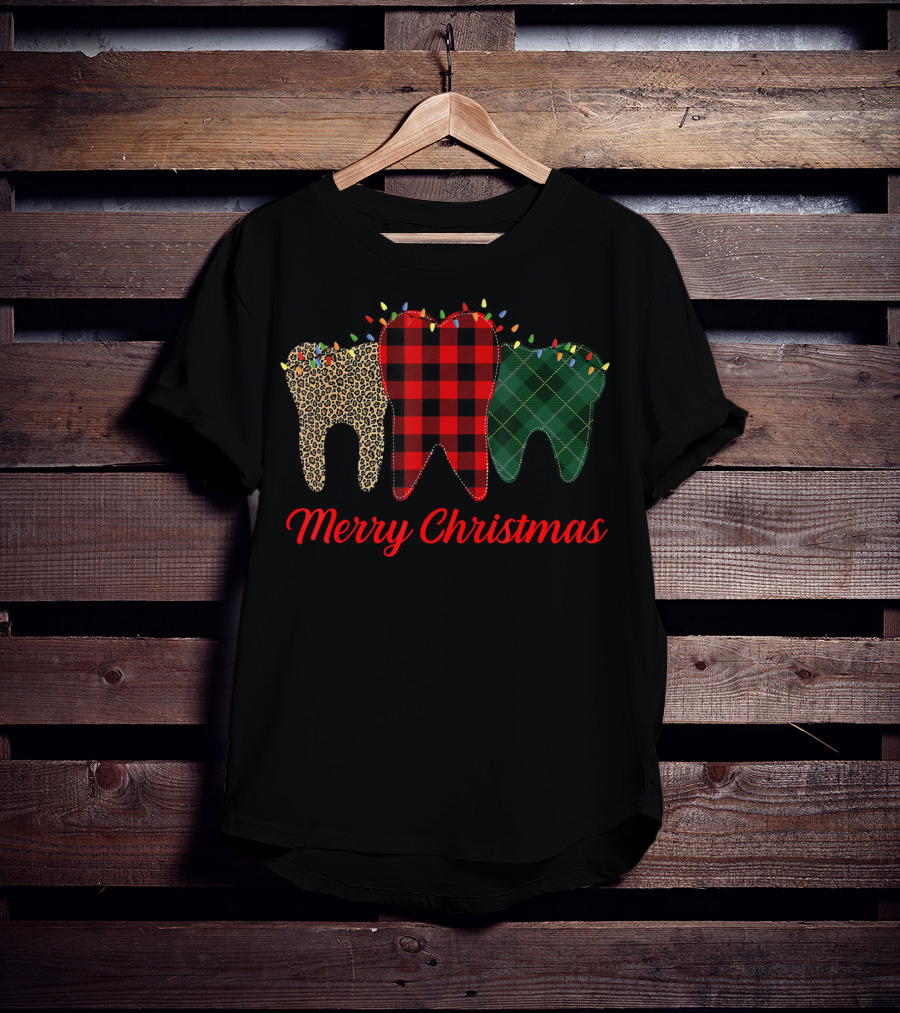 Merry Christmas Teeth Plaid Leopard Pattern With Holiday Lights T-Shirt