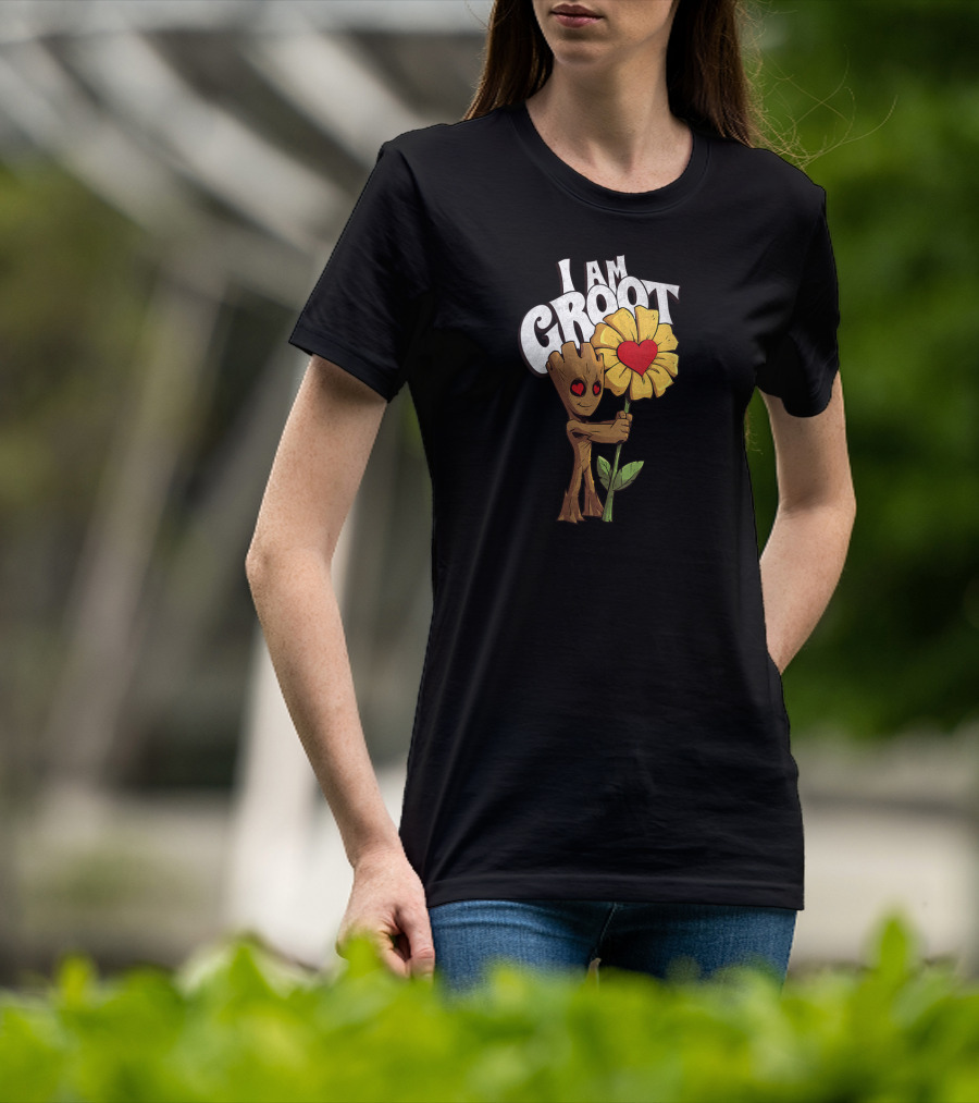 I Am Groot Heart Eyes Holding Sunflower With Red Heart T-Shirt