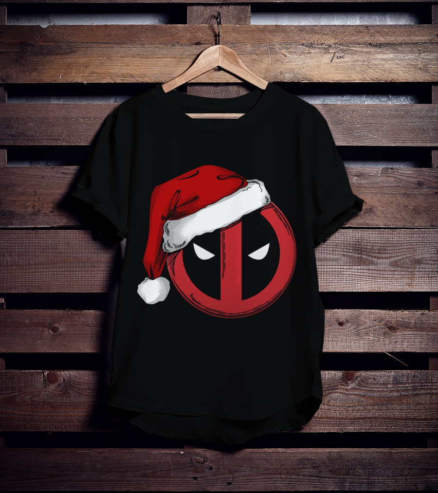 Marvel Deadpool Santa Hat T-Shirt