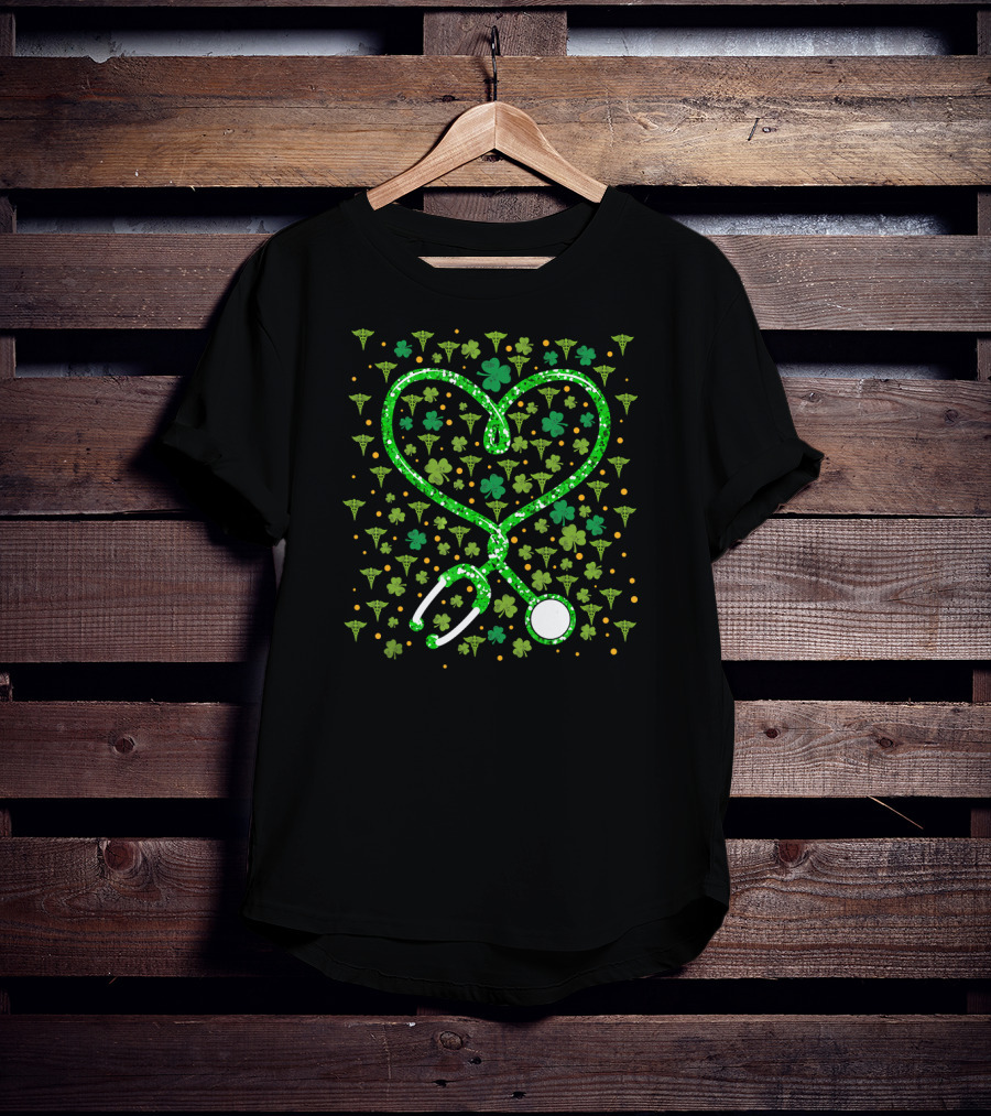Respiratory Therapist Stethoscope Heart And St. Patrick's Shamrocks T-Shirt