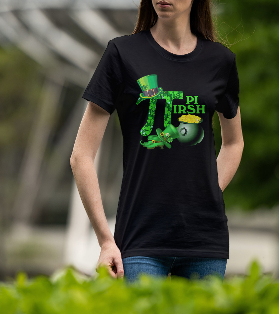 Shamrock Pi Irish Math Teacher St Patrick's Day T-Shirt
