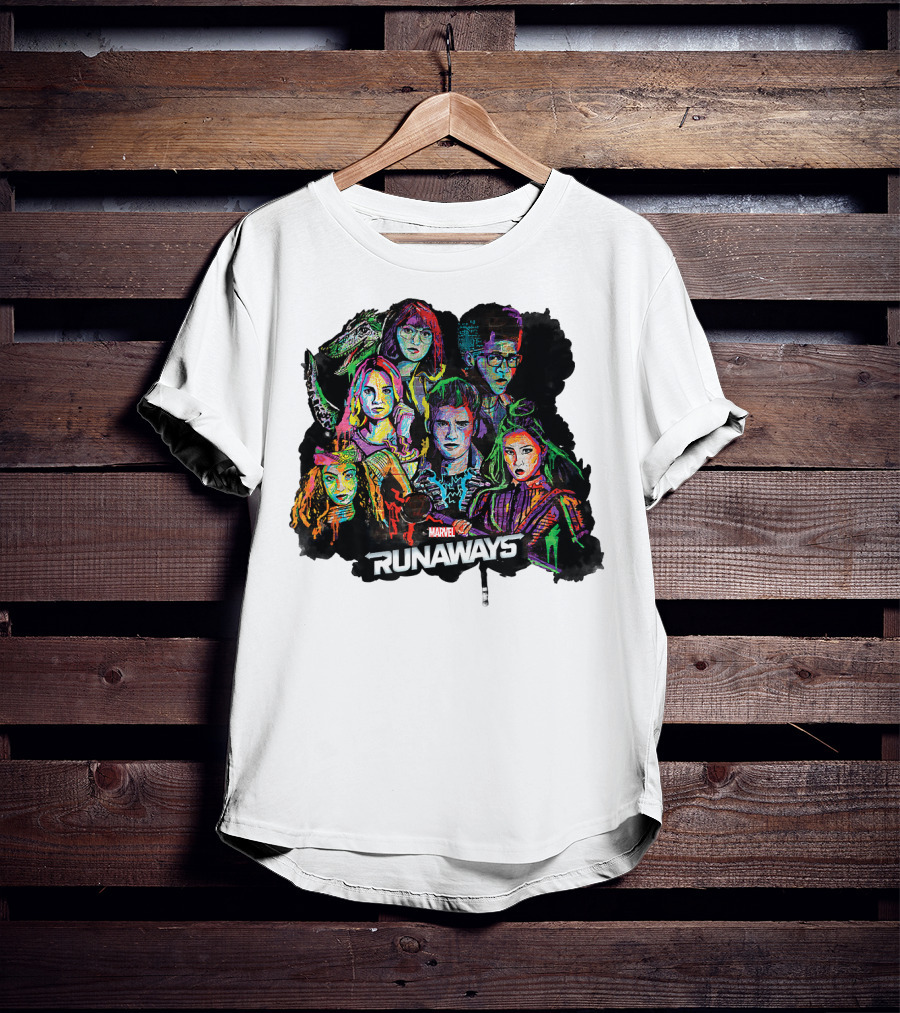 Marvel Runaways Vibrant Character Portraits Group Shot T-Shirt