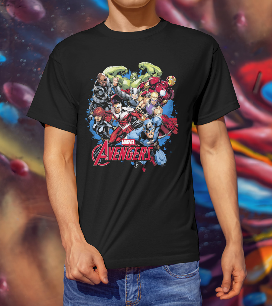 Marvel Avengers Captain Thor Hulk Iron Man Black Widow Comic Assemblage T-Shirt