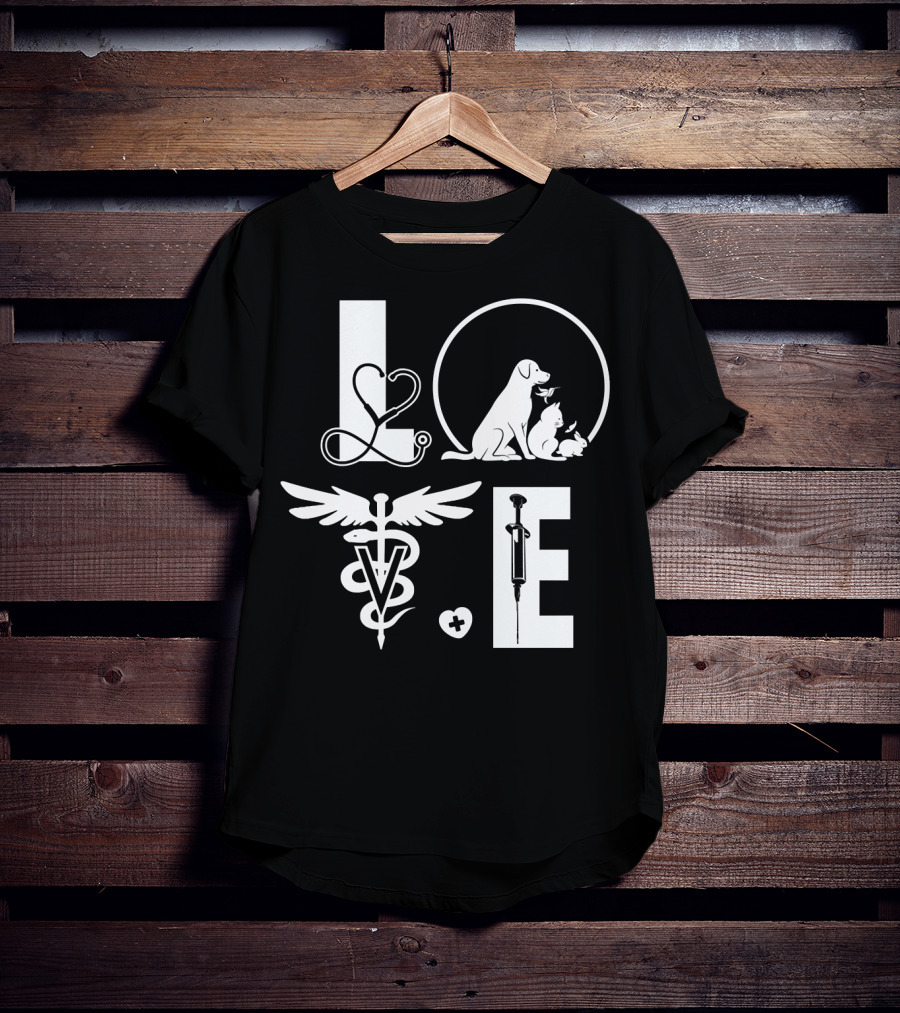 Vet Tech Love 195 Stethoscope Animals Caduceus Syringe T-Shirt
