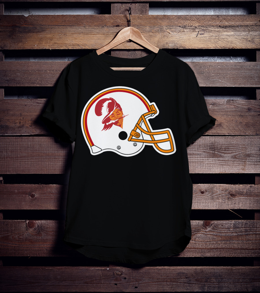 Brady Tompa Bay Buccaneers NFL Retro Helmet T-Shirt