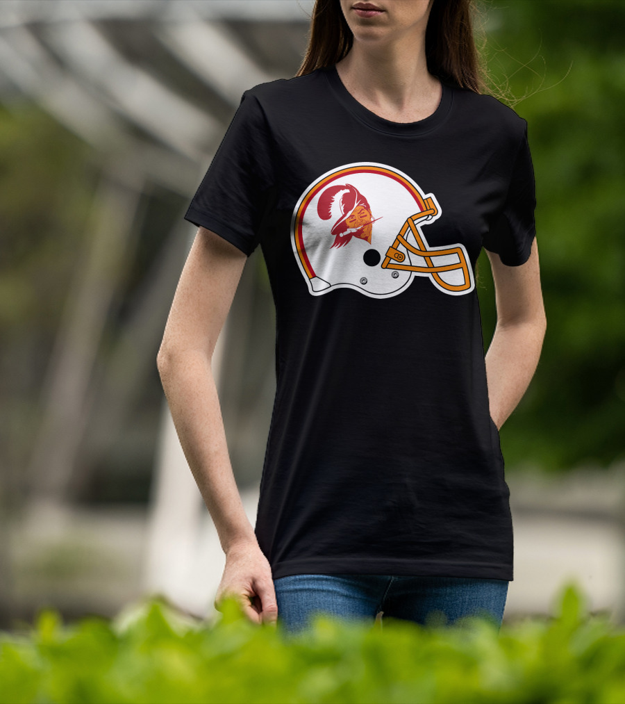 Brady Tompa Bay Buccaneers NFL Retro Helmet T-Shirt
