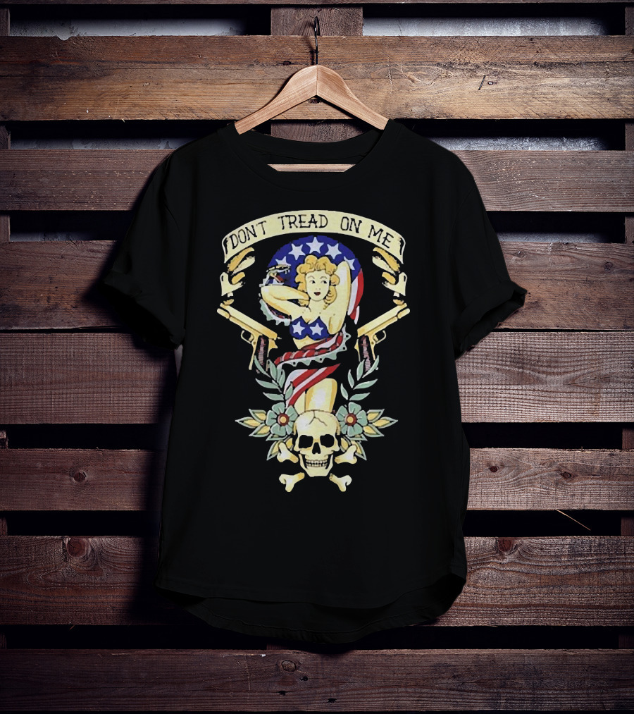 DONT TREAD ON ME Americana Pin-Up Skull Crossbones Dual Pistols Stars Stripes Wings Laurel T-Shirt