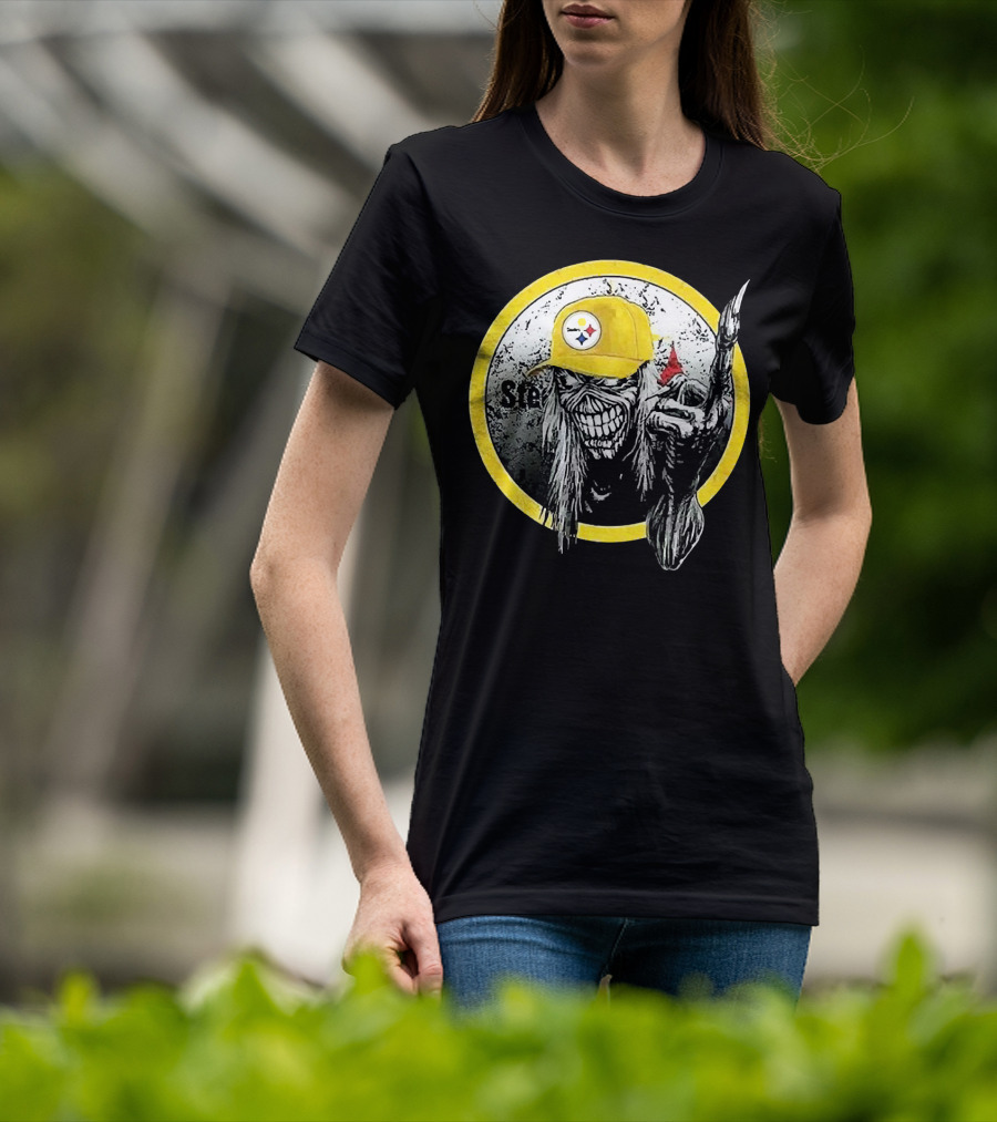 Pittsburgh Steelers Skull Fan T-Shirt