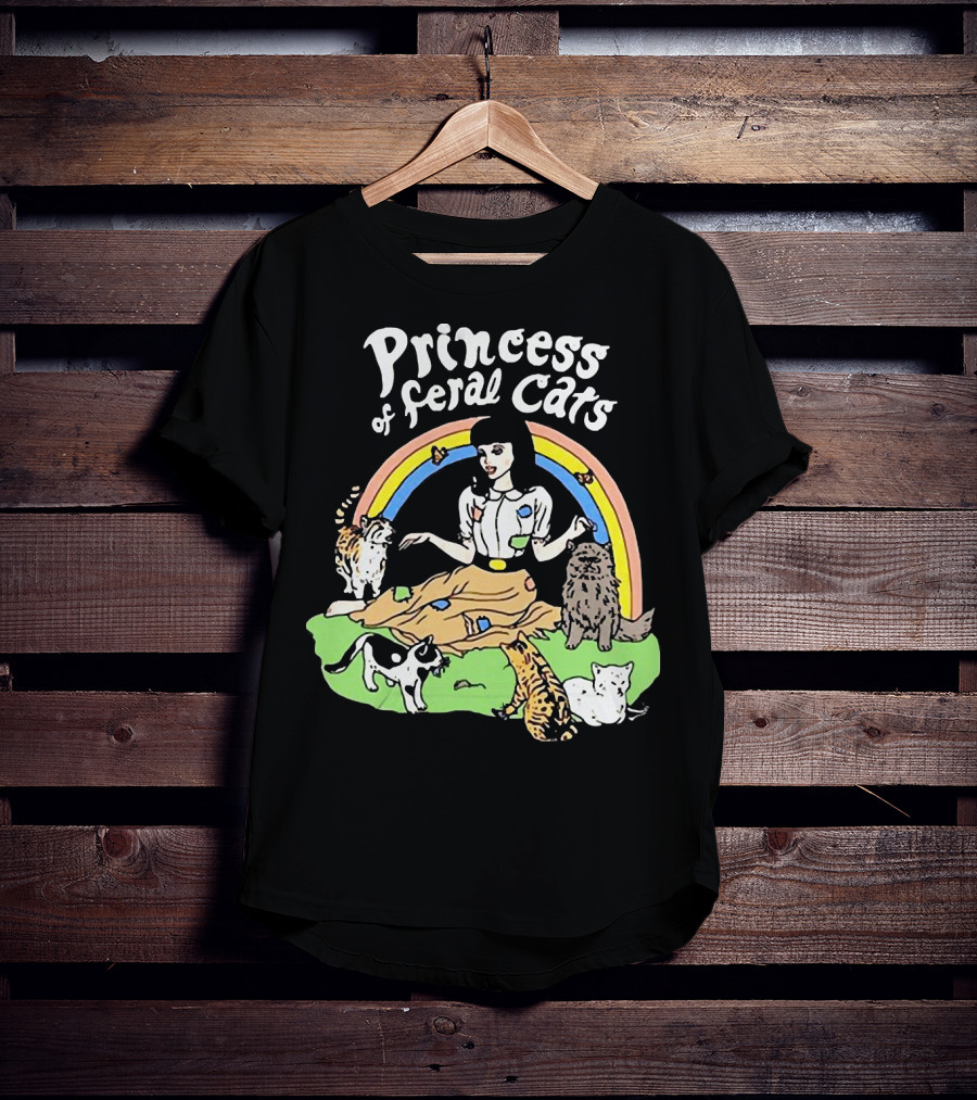 Princess Of Feral Cats With Rainbow And Cats In T-Shirt
