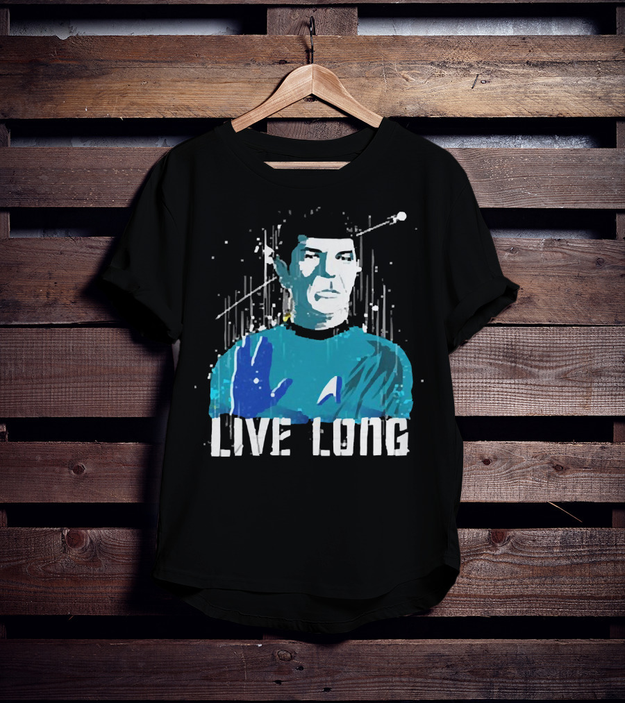 Star Trek Spock Live Long Vulcan Salute Iconic T-Shirt