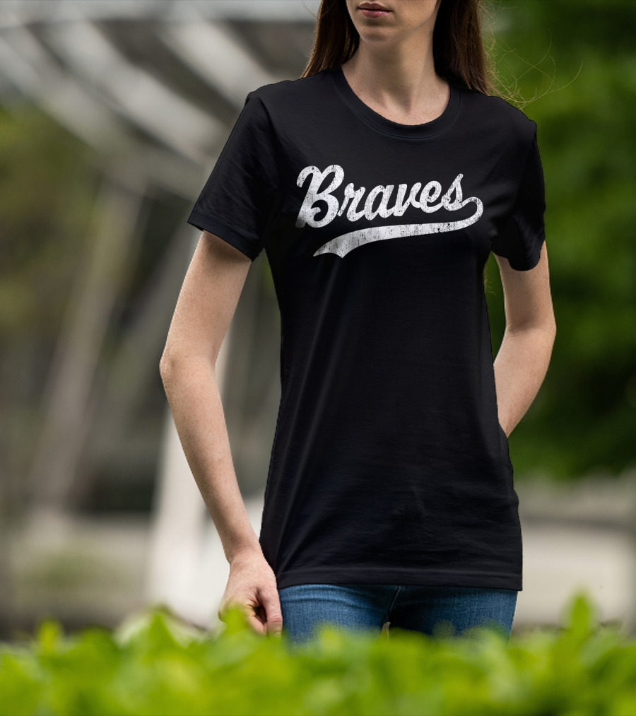 Braves Vintage Sports Script T-Shirt