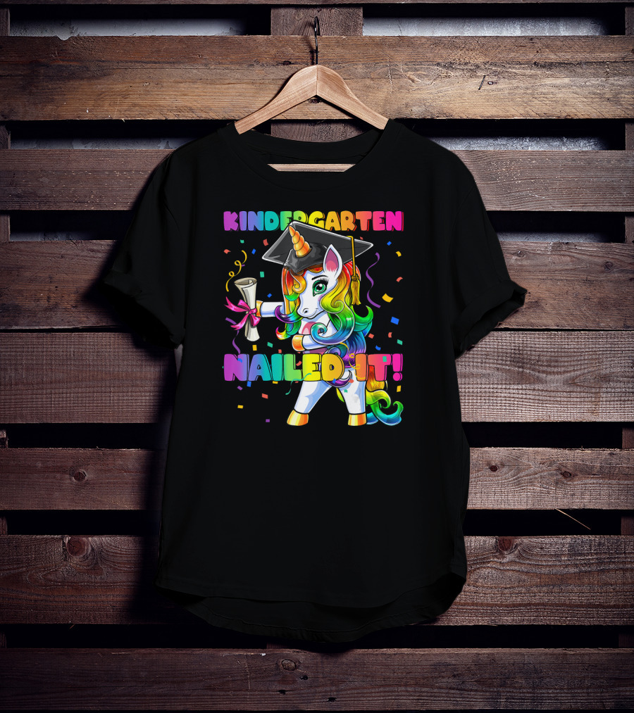 Kindergarten Nailed It Flossing Unicorn Graduation Cap T-Shirt
