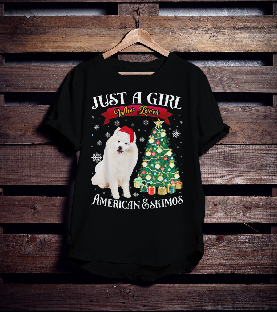 Just A Girl Who Loves American Eskimos Santa Hat Christmas Tree T-Shirt