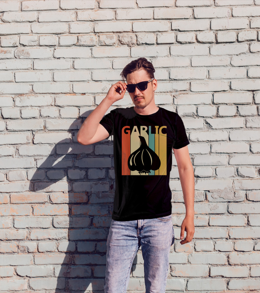 Vintage Garlic Lover Retro Stripes T-Shirt