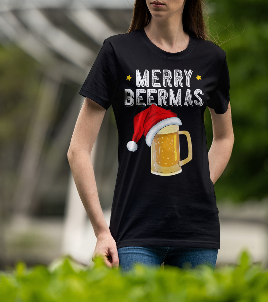 Merry Beermas Christmas Beer Santa Hat Beer Mug T-Shirt